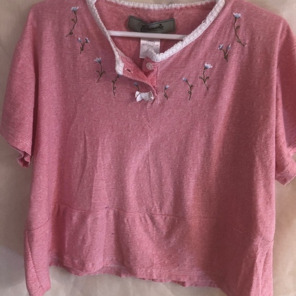 Floral Oversized Crop Top - Picture 6 of 6